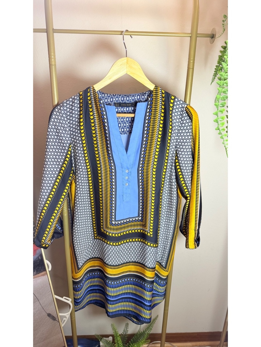 Size M Zara Basic Printed Tunic Dress